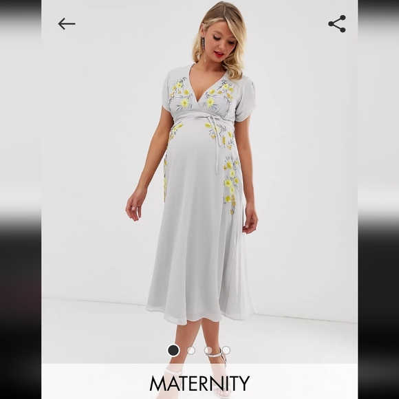 NWT Embroidered + Beaded Maternity Dress - Picture 1 of 7